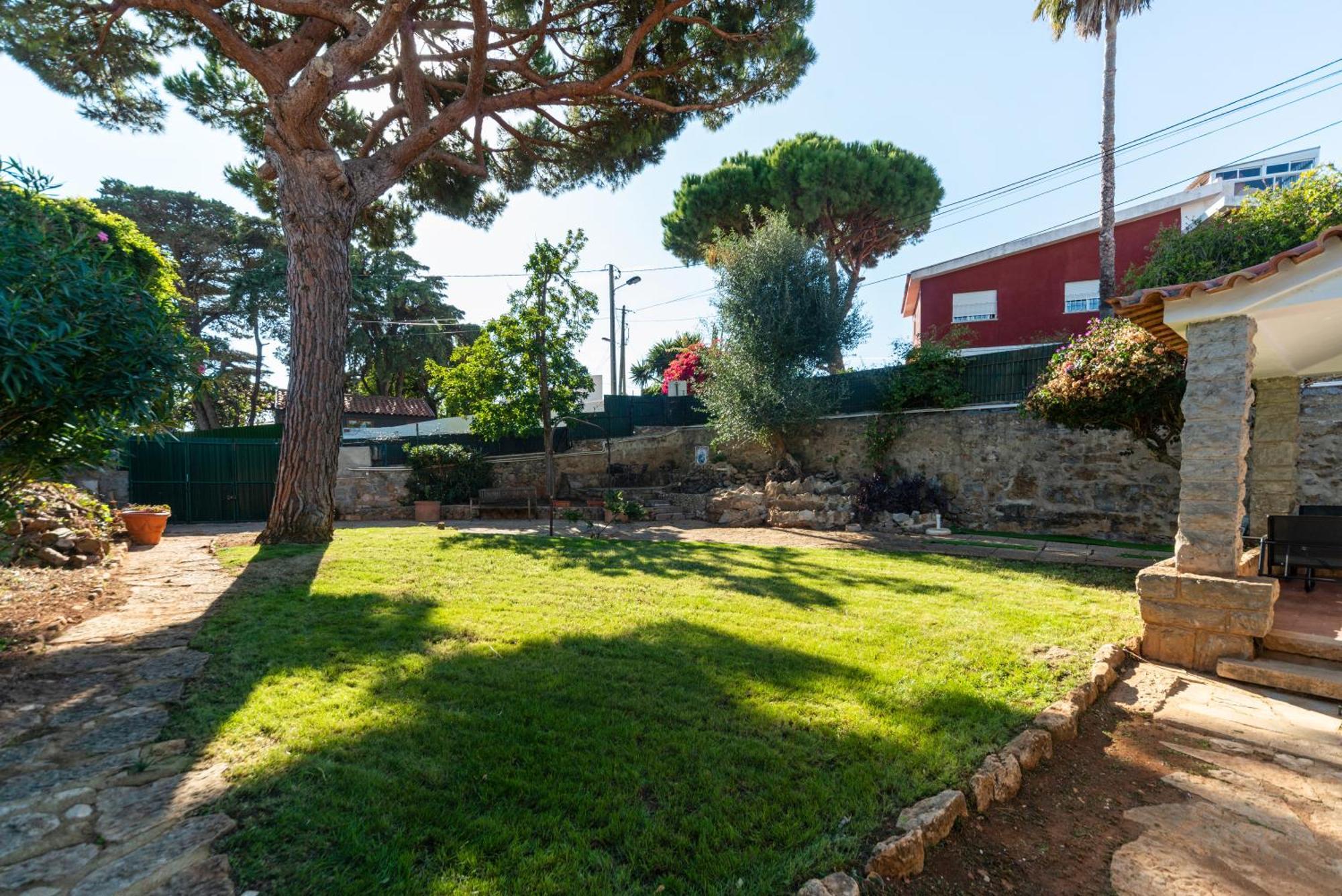 4-Bedroom House In Cascais, Near Guincho Beach מראה חיצוני תמונה
